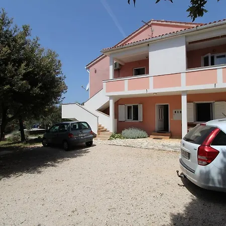 By The Sea Mandre, Pag - 6418 Apartment *