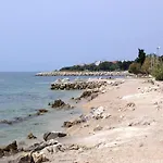 Διαμέρισμα By The Sea Mandre, Pag - 6418 *