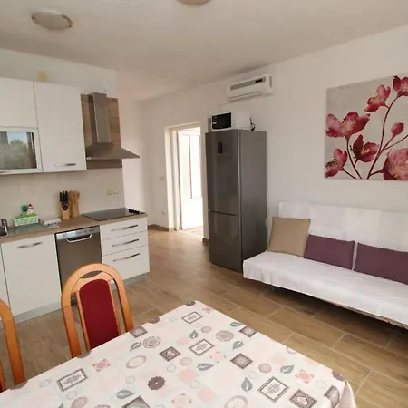 Apartment By The Sea Mandre, Pag - 6418