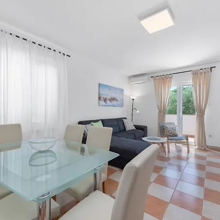 By The Sea Mandre, Pag - 6418 Apartman *